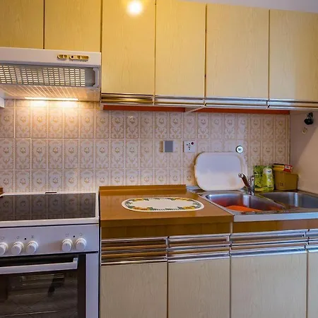 Nur 450 Meter Zum Feinkieselstrand *