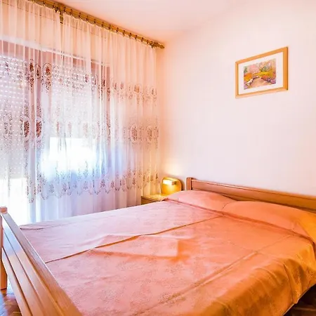 Apartment Nur 450 Meter Zum Feinkieselstrand Baška